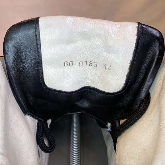 Louis Vuitton High Top Sneakers Black Suede Colorblock Pattern Red buckle white - Picture 4 of 9